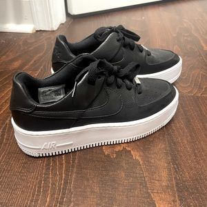 Never been worn black and white Nike Air Force ones - size 7